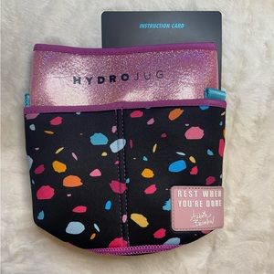 BRAND NEW HYDRO JUG SLEEVE